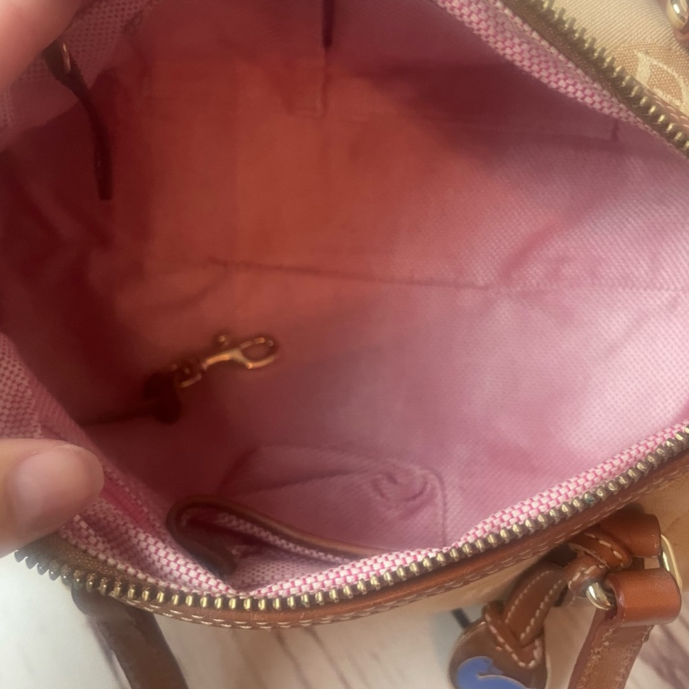 Vintage Dooney & Bourke Barrel Bag - Picture 6 of 11